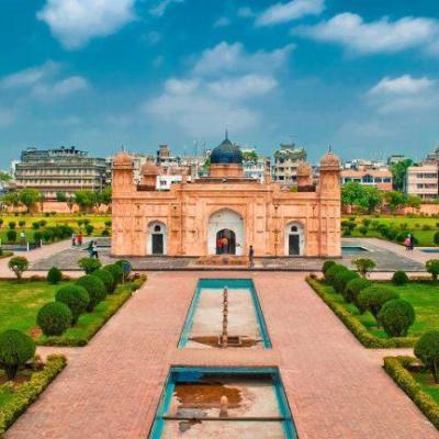 Exploring Wonders of Lalbagh Kella: Historical Landmark in Bangladesh
